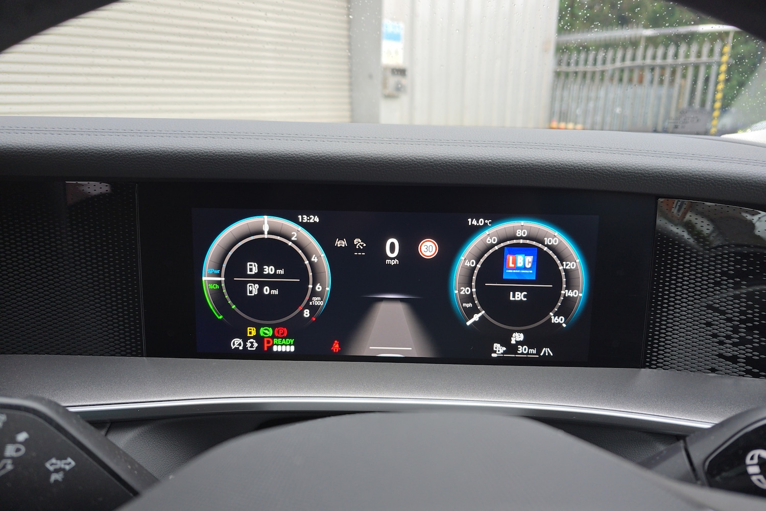 Used Volkswagen Touran 2025 for sale - 77618266: Photo 7