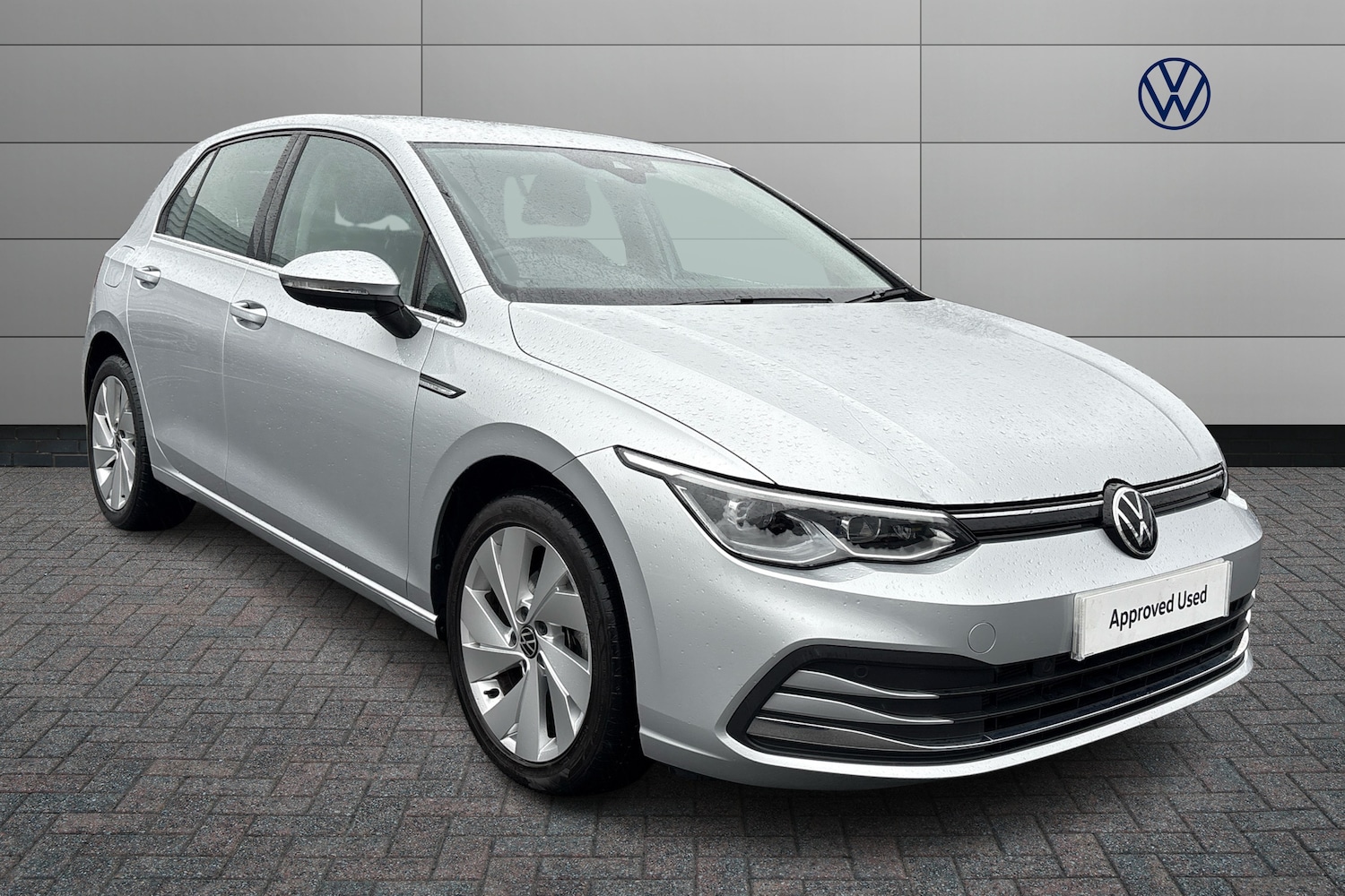 Used Volkswagen Golf 2020 for sale - 76680978: Photo 1