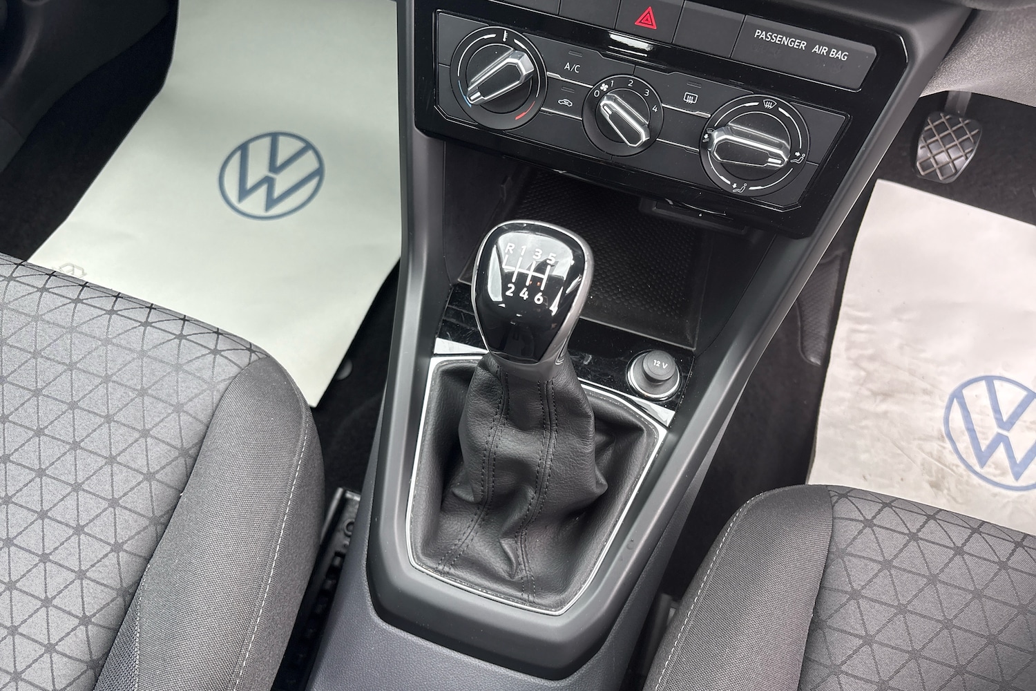 Used Volkswagen T-Cross 2021 for sale - 77132877: Photo 10