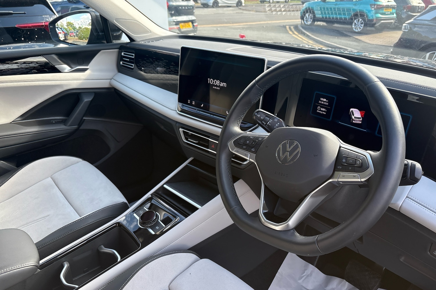 Used Volkswagen Tiguan 2024 for sale - 76888463: Photo 6