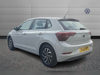 Used Volkswagen Polo 2023 for sale - 76514532: Photo