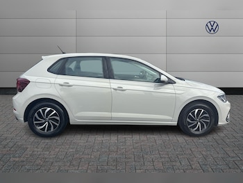 Used Volkswagen Polo 2023 for sale - 76514532: Photo