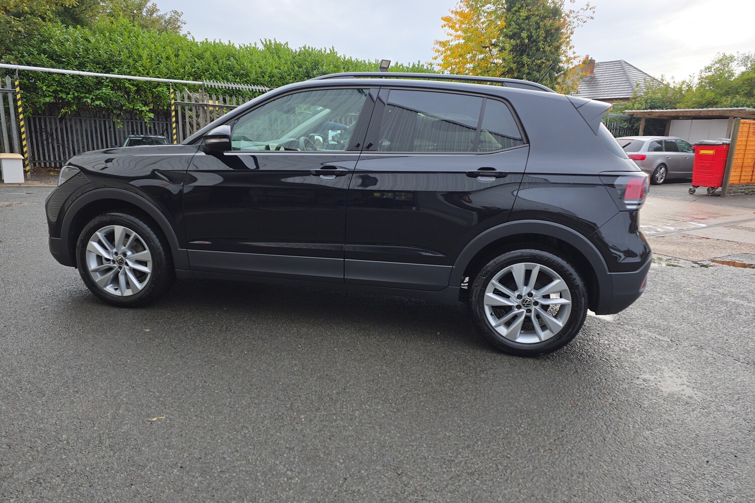 Used Volkswagen T-Cross 2025 for sale - 76679737: Photo 15