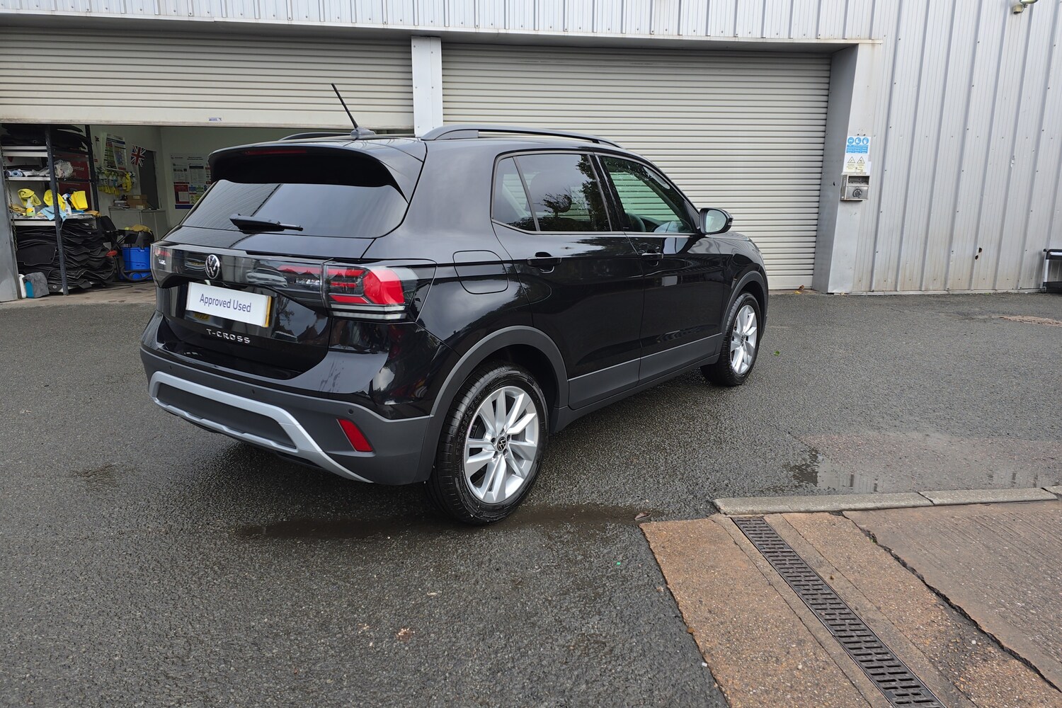 Used Volkswagen T-Cross 2025 for sale - 76679737: Photo 17