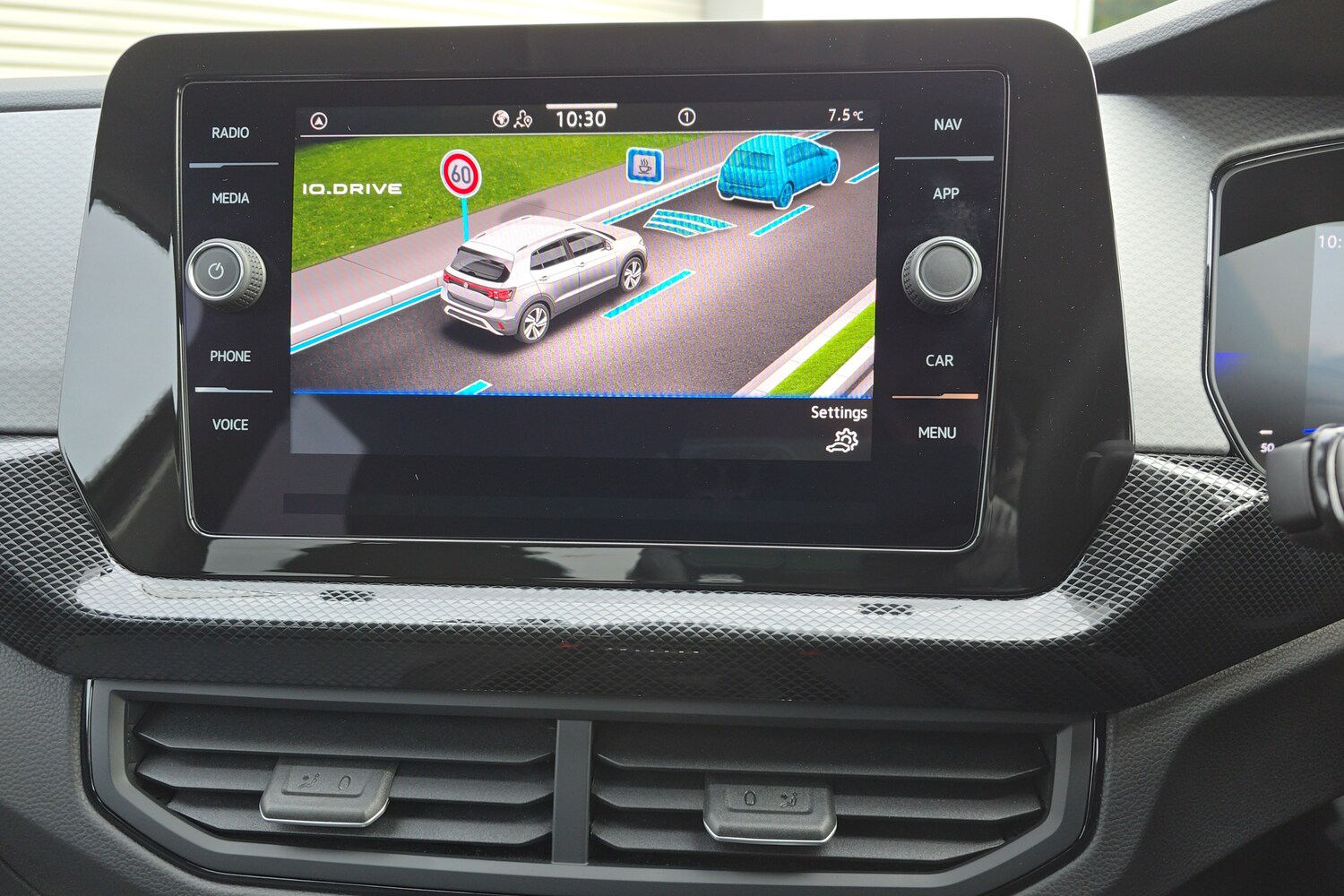 Used Volkswagen T-Cross 2025 for sale - 76679737: Photo 25