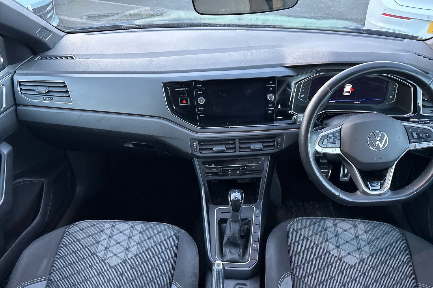 Used Volkswagen Polo 2022 for sale - 77205205: Photo 8