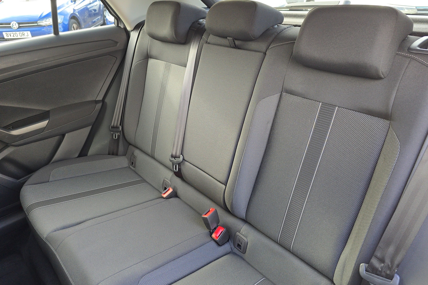 Used Volkswagen T-Roc 2024 for sale - 76677579: Photo 11