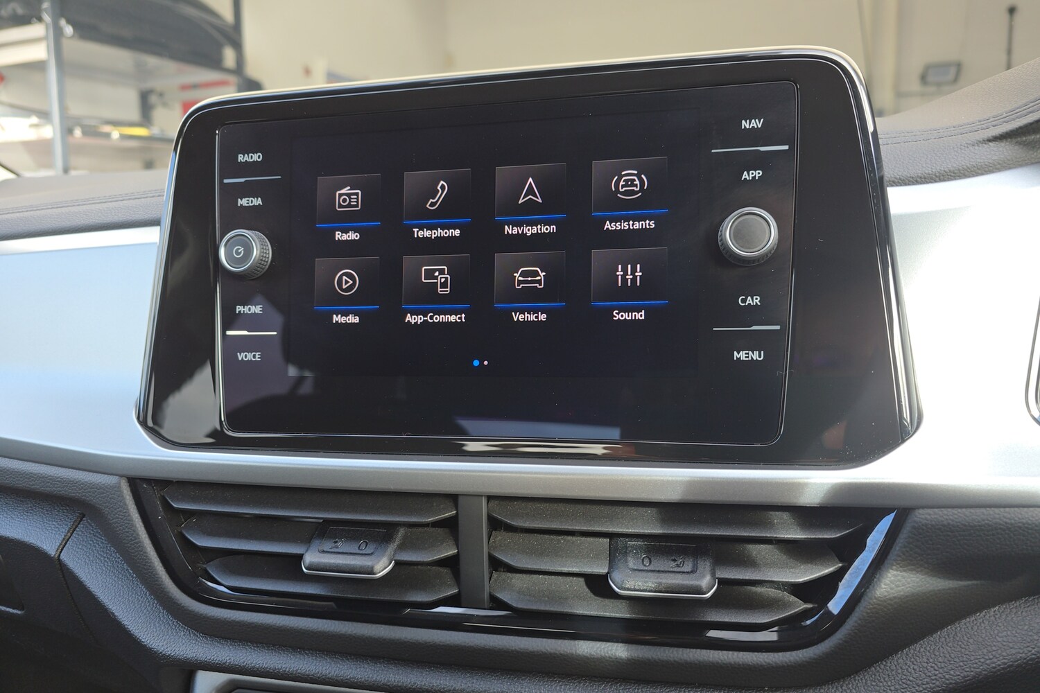 Used Volkswagen T-Roc 2024 for sale - 76677579: Photo 21