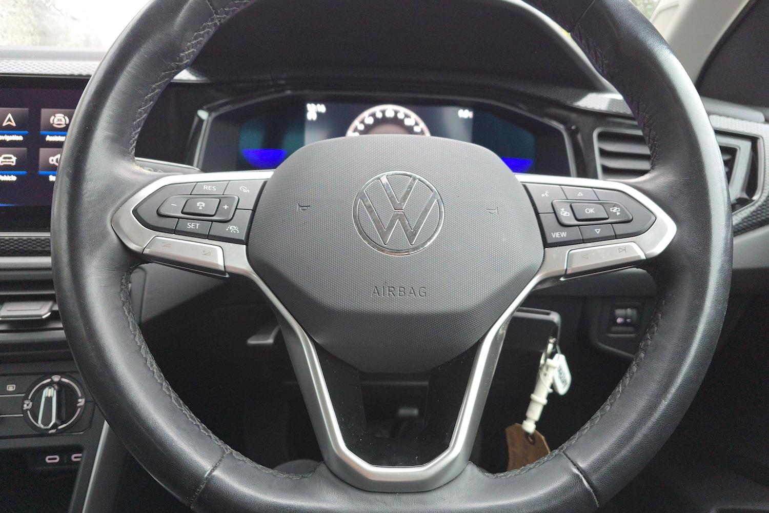 Used Volkswagen Polo 2022 for sale - 77256211: Photo 24