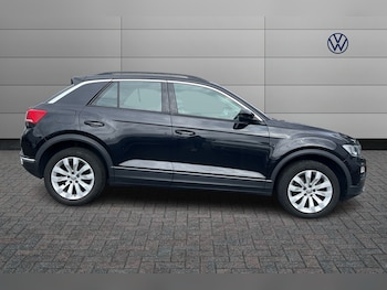 Used Volkswagen T-Roc 2019 for sale - 78239772: Photo