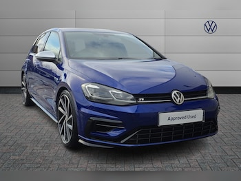 Used Volkswagen Golf 2017 for sale - 77576288: Photo