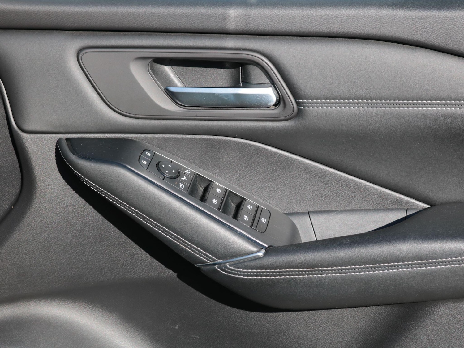 Used Nissan Qashqai 2022 for sale - 76060105: Photo 26