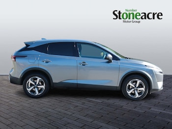 Used Nissan Qashqai 2022 for sale - 76060105: Photo