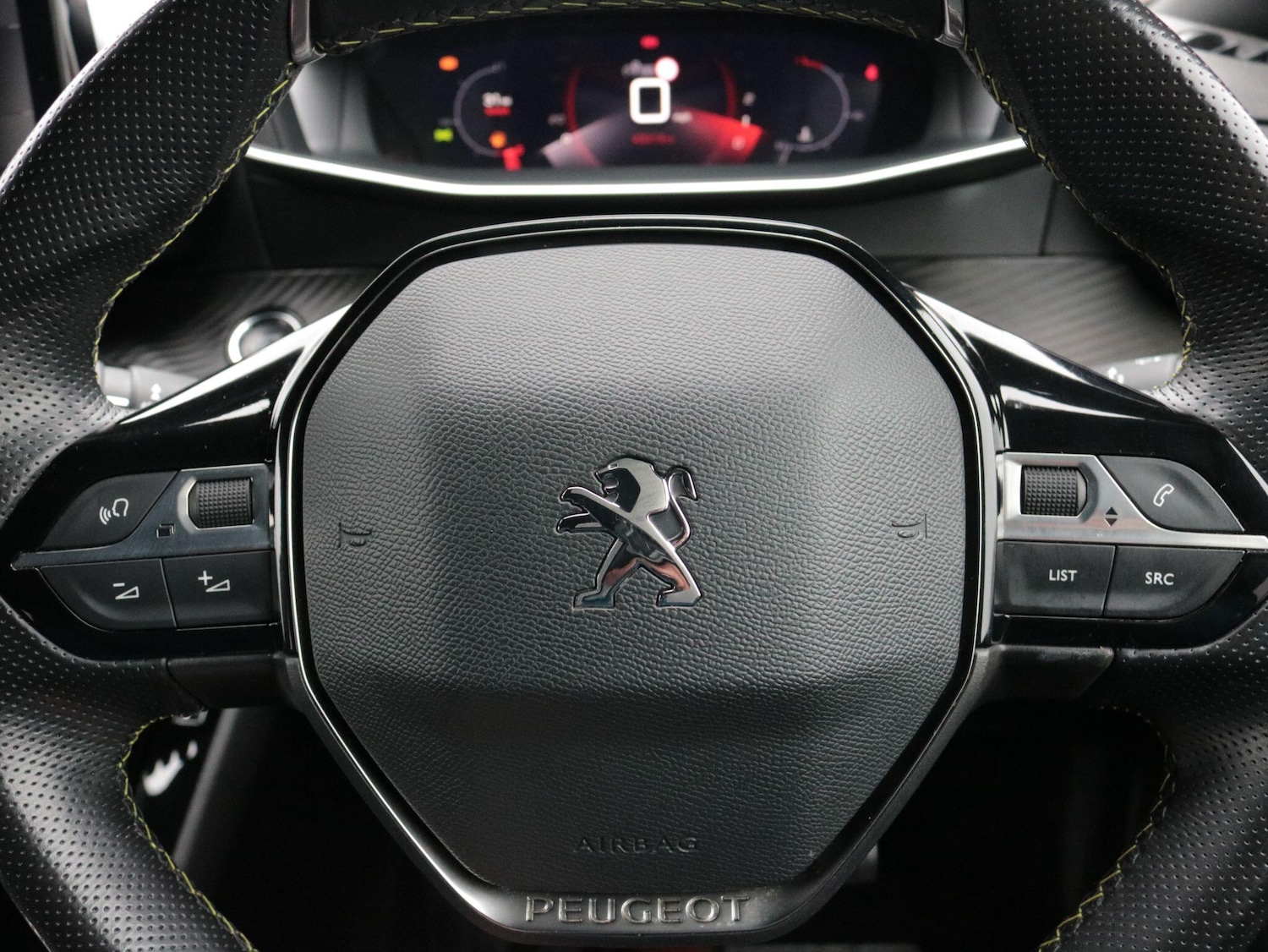 Used Peugeot 2008 2021 for sale - 76646211: Photo 16