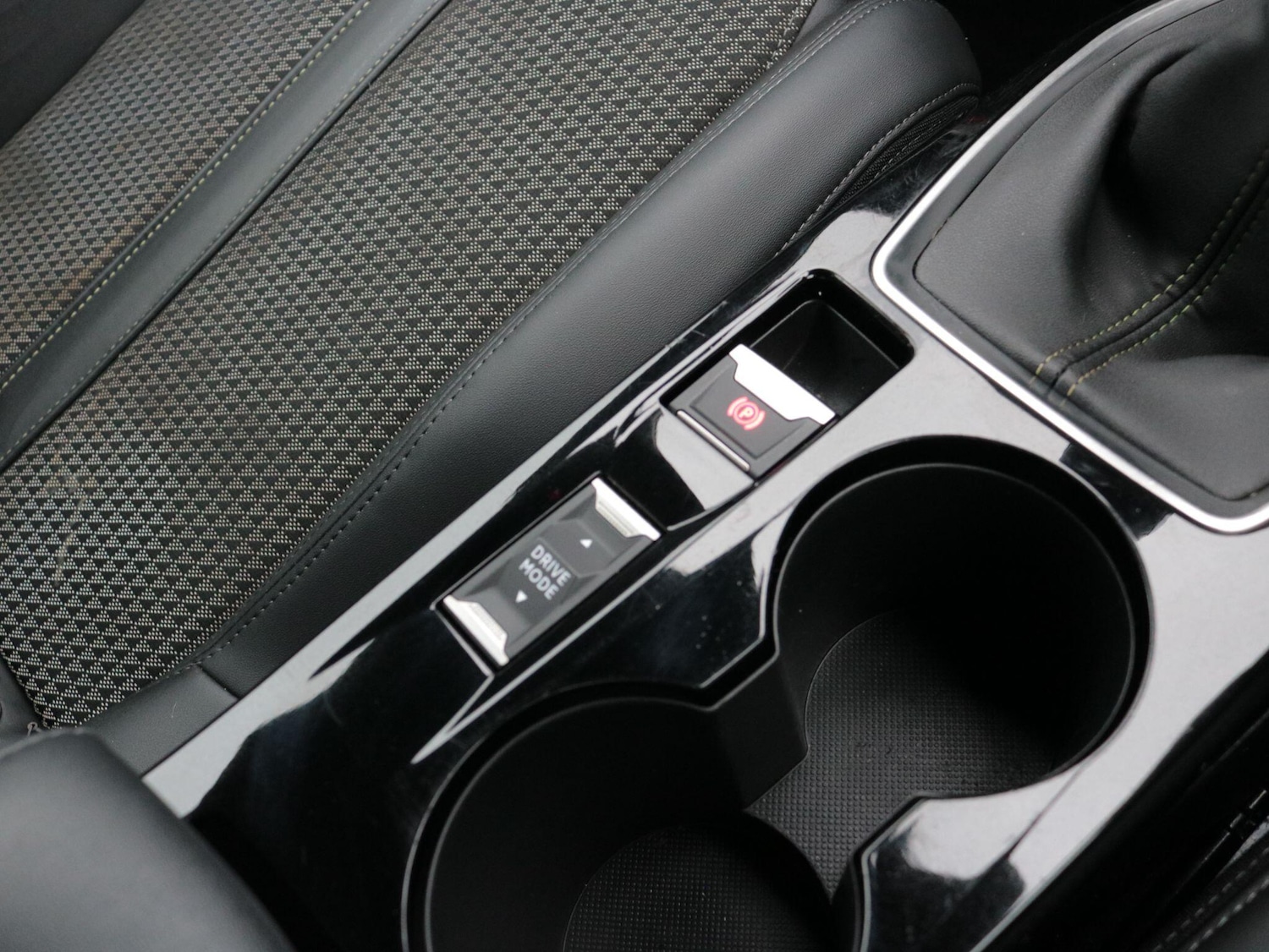 Used Peugeot 2008 2021 for sale - 76646211: Photo 21