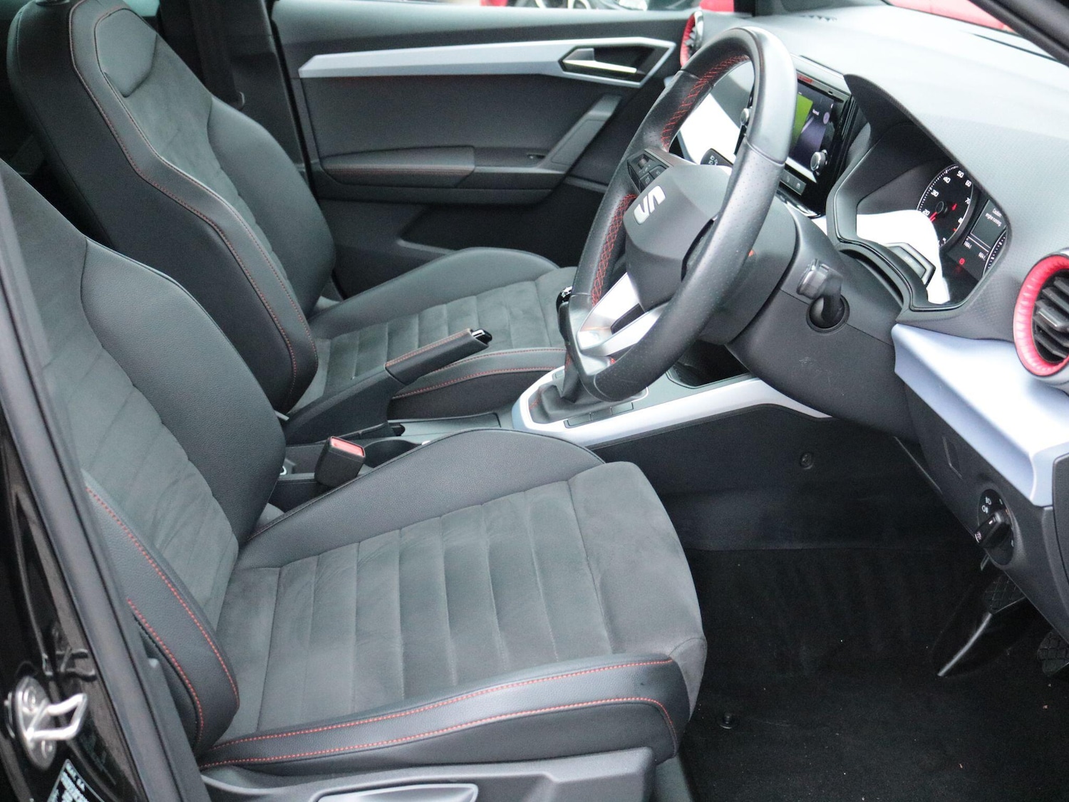 Used SEAT Arona 2023 for sale - 77376904: Photo 13