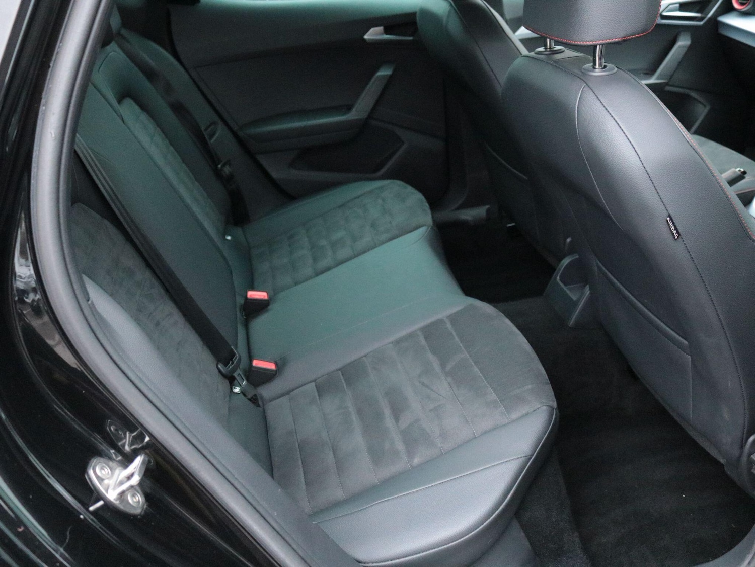Used SEAT Arona 2023 for sale - 77376904: Photo 24