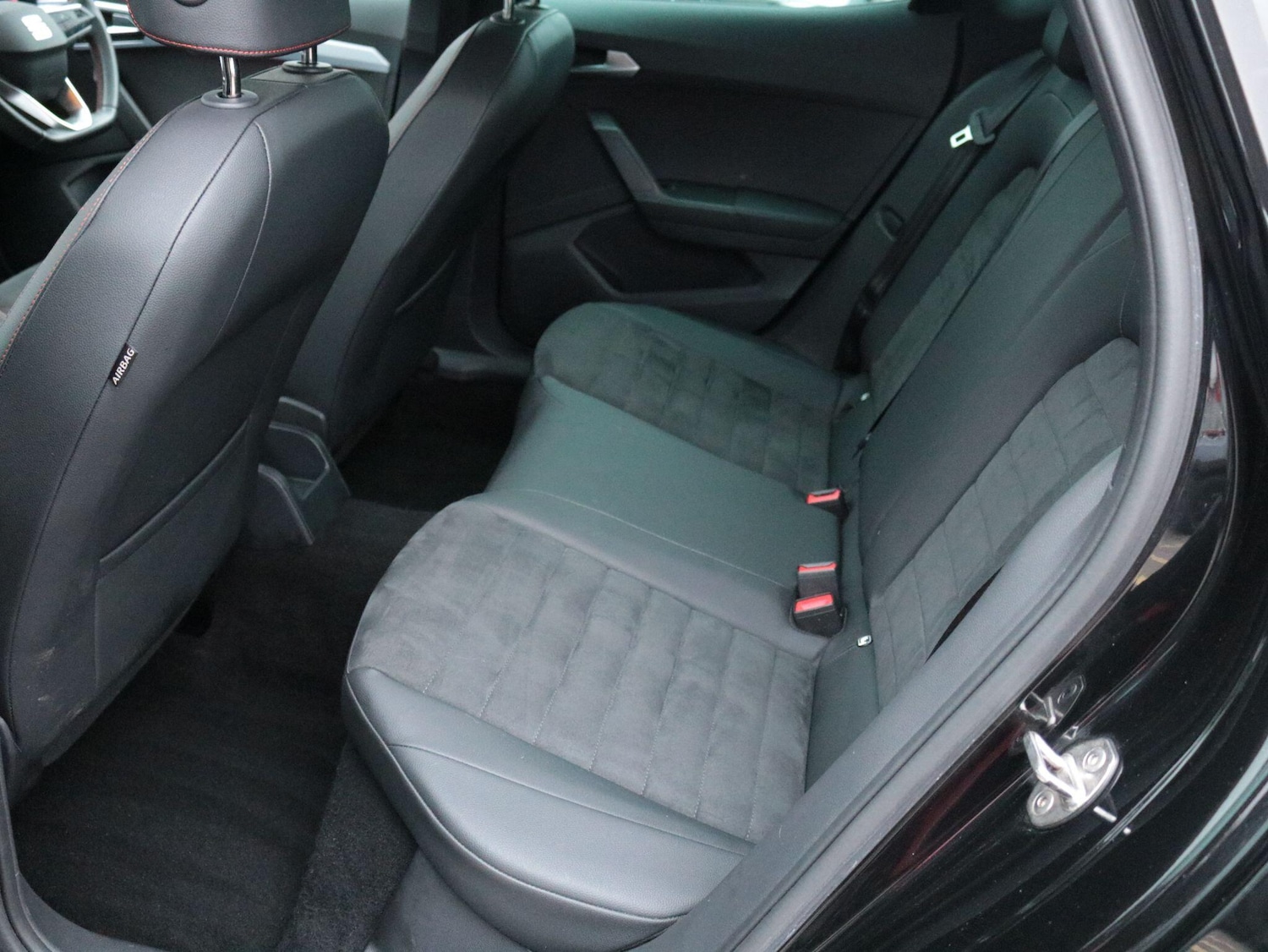 Used SEAT Arona 2023 for sale - 77376904: Photo 25