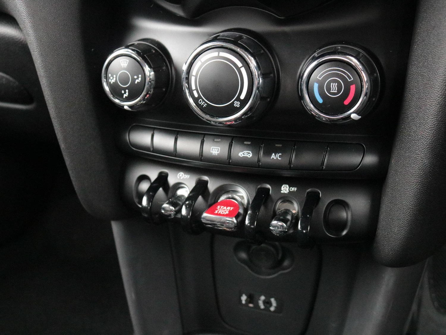 Used MINI Hatch 2017 for sale - 76849685: Photo 19