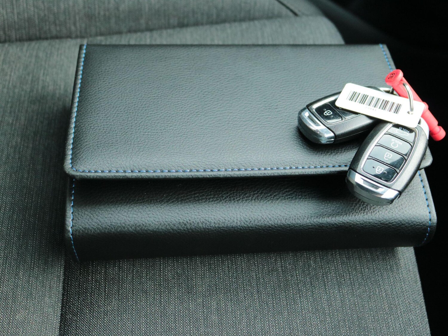 Used Hyundai KONA 2021 for sale - 77400800: Photo 31