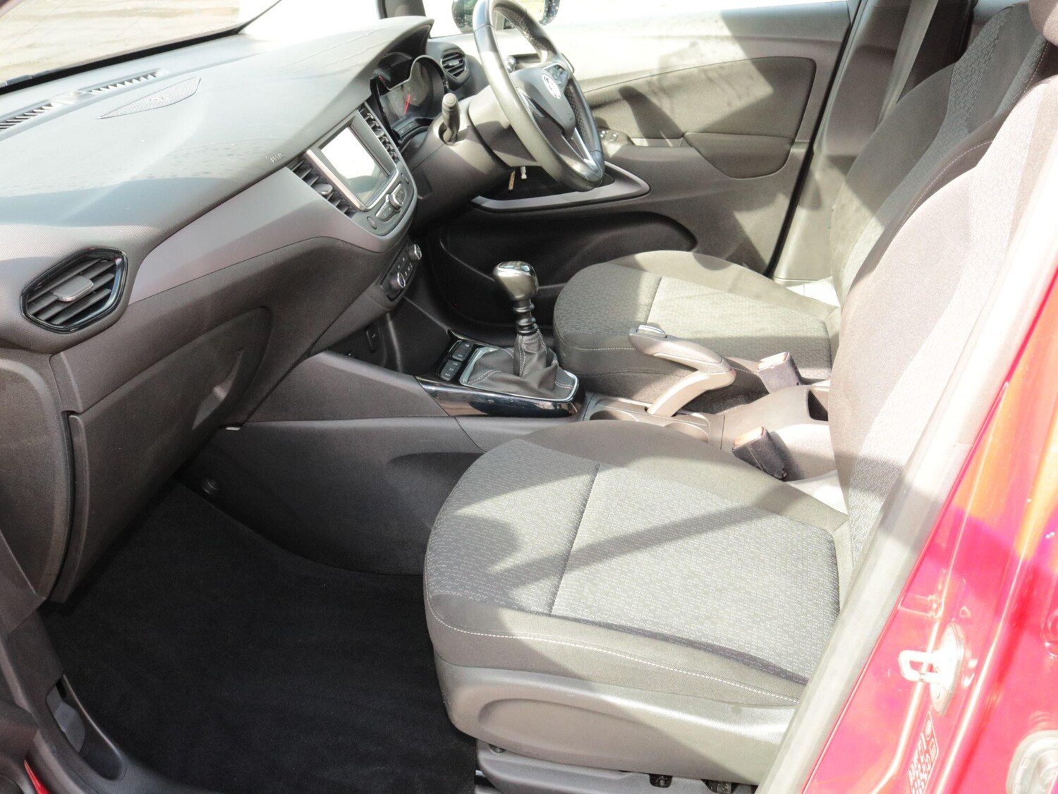 Used Vauxhall Crossland 2022 for sale - 77940610: Photo 15