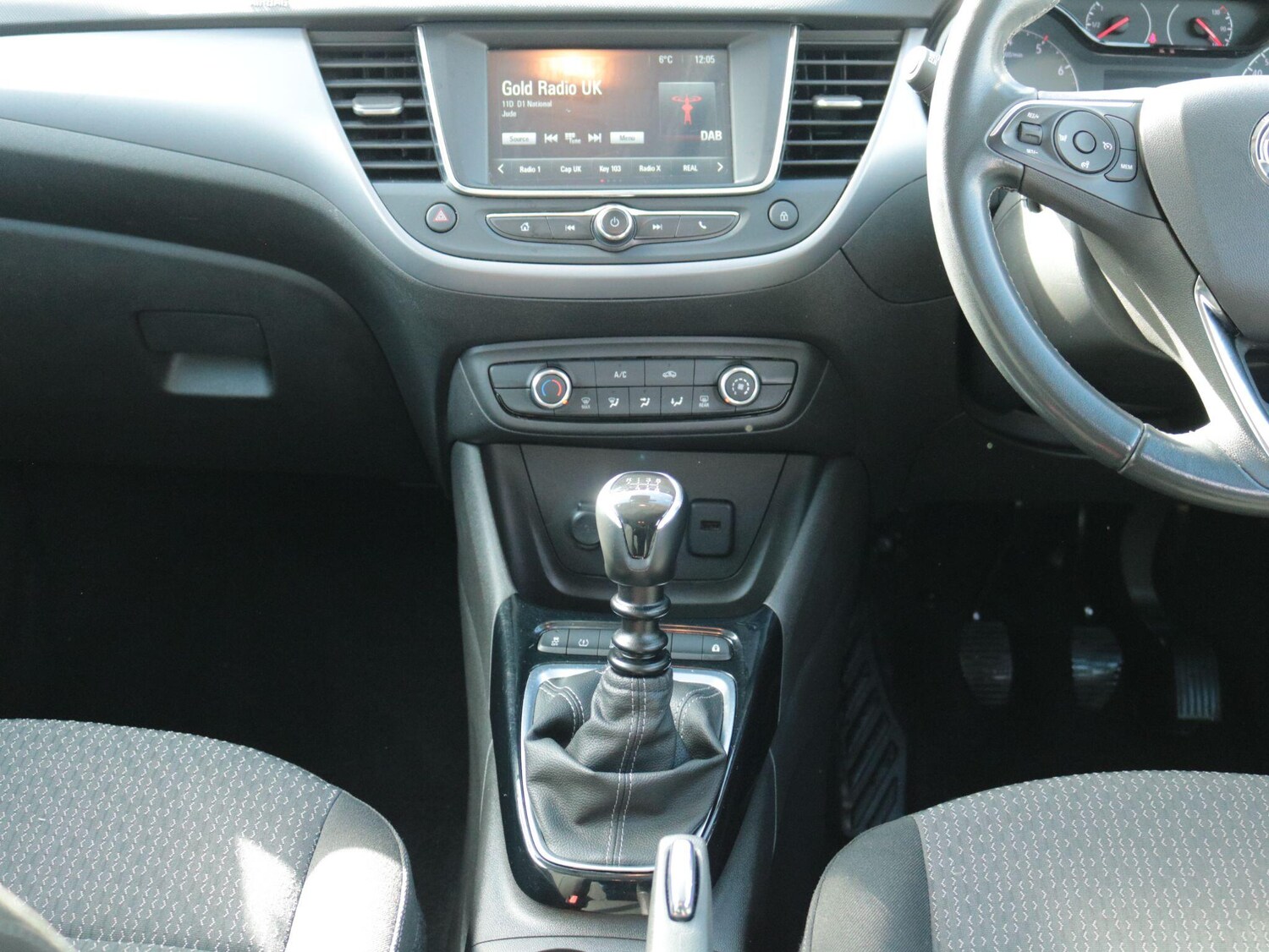 Used Vauxhall Crossland 2022 for sale - 77940610: Photo 22