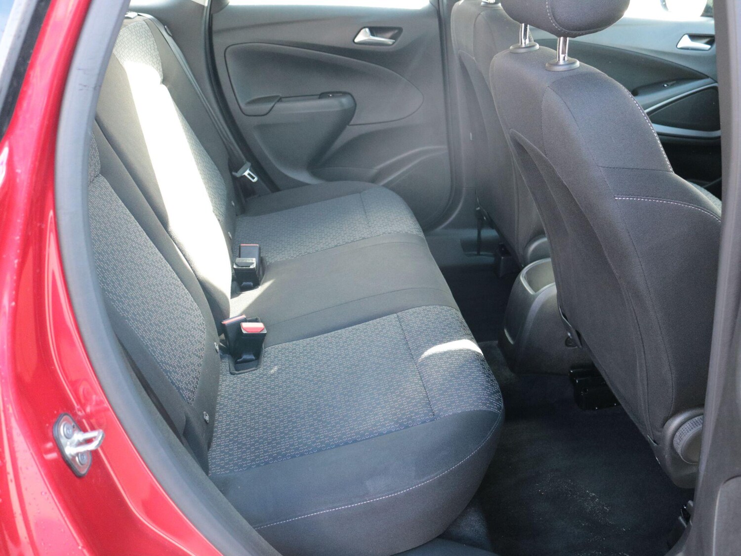 Used Vauxhall Crossland 2022 for sale - 77940610: Photo 23