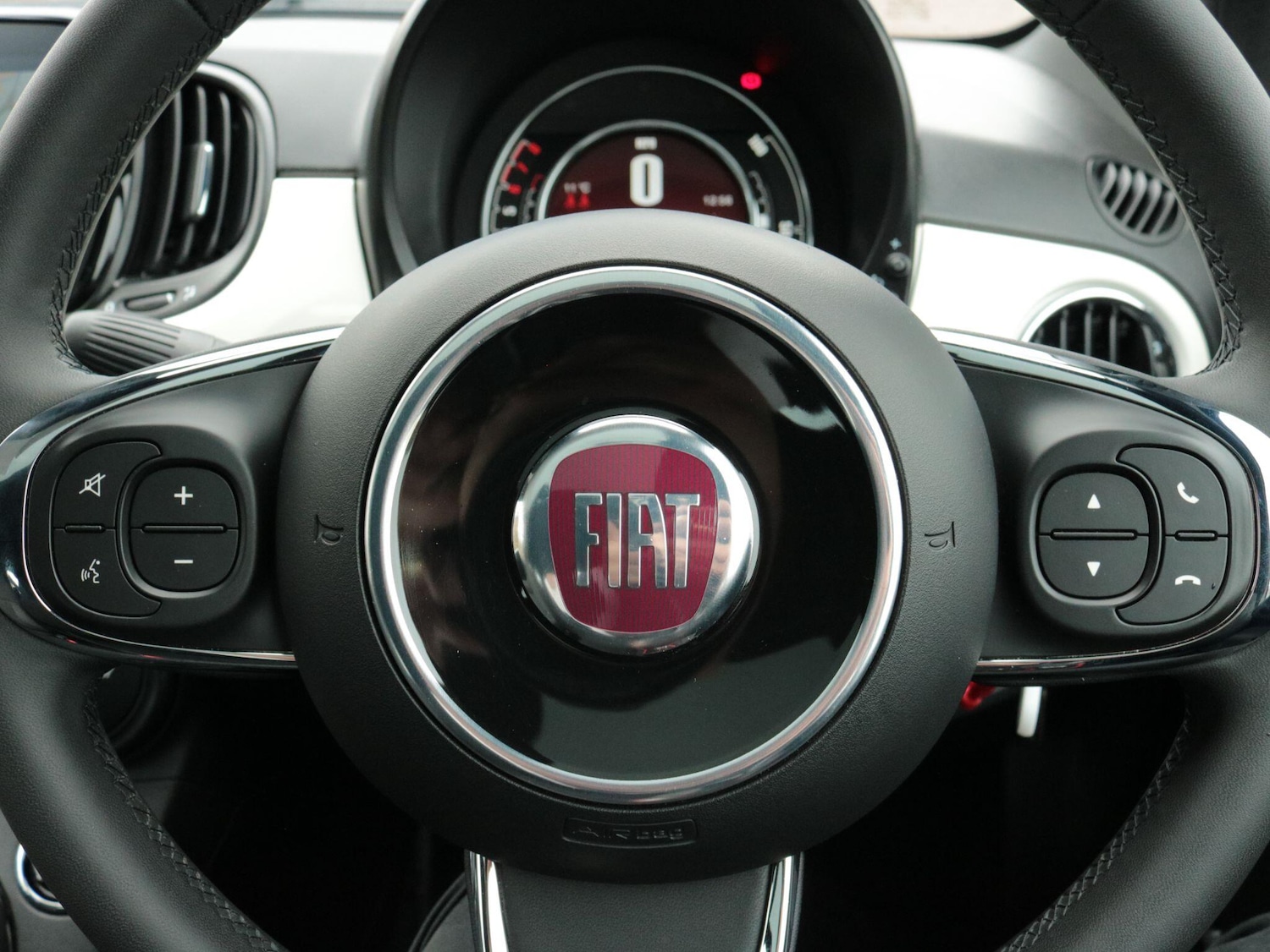 Used Fiat 500 2023 for sale - 77695367: Photo 17