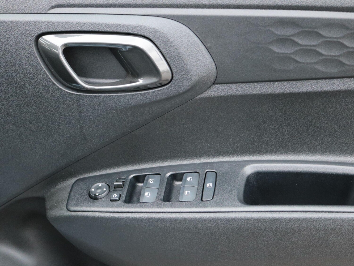 Used Hyundai i10 2024 for sale - 77612418: Photo 27