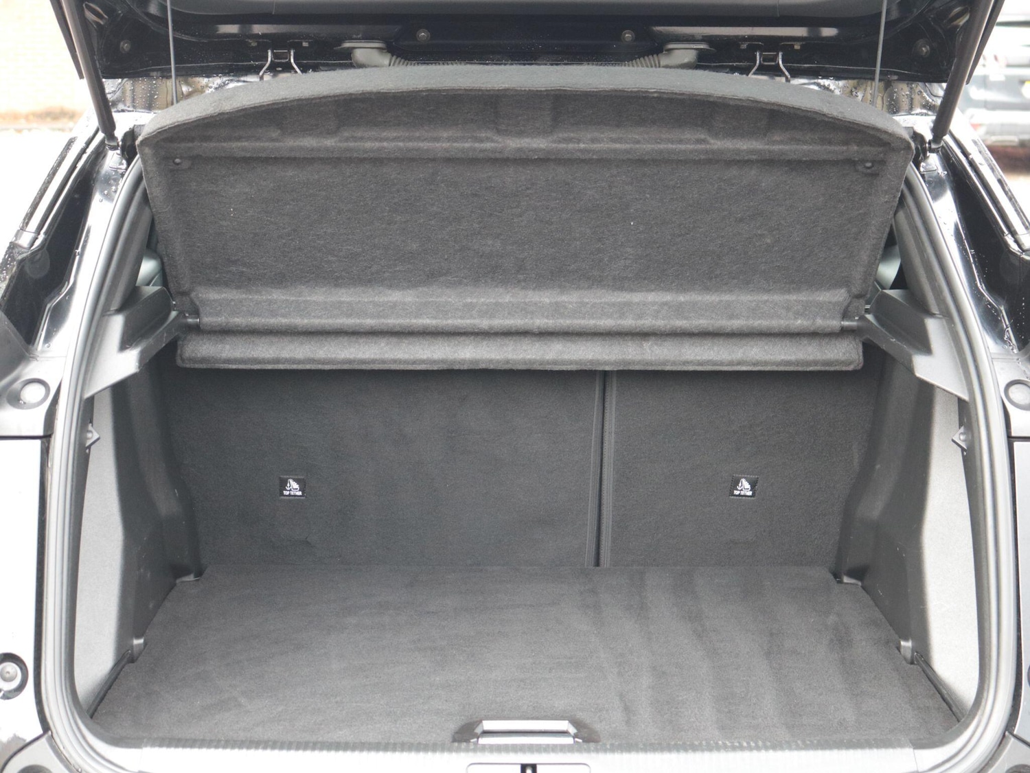 Used Peugeot 2008 2023 for sale - 76802463: Photo 12