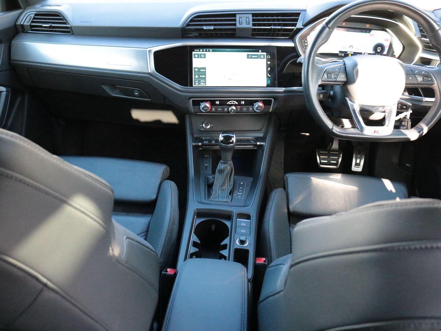 Used Audi Q3 2019 for sale - 76059845: Photo 14