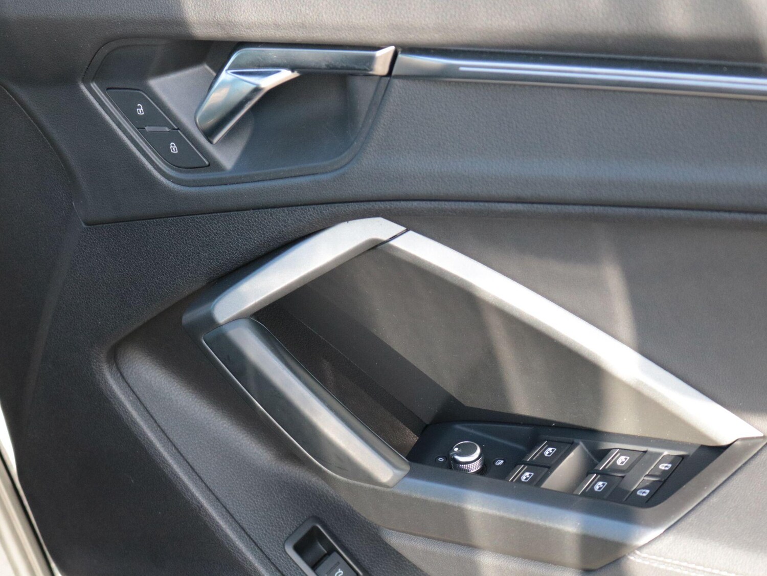 Used Audi Q3 2019 for sale - 76059845: Photo 29