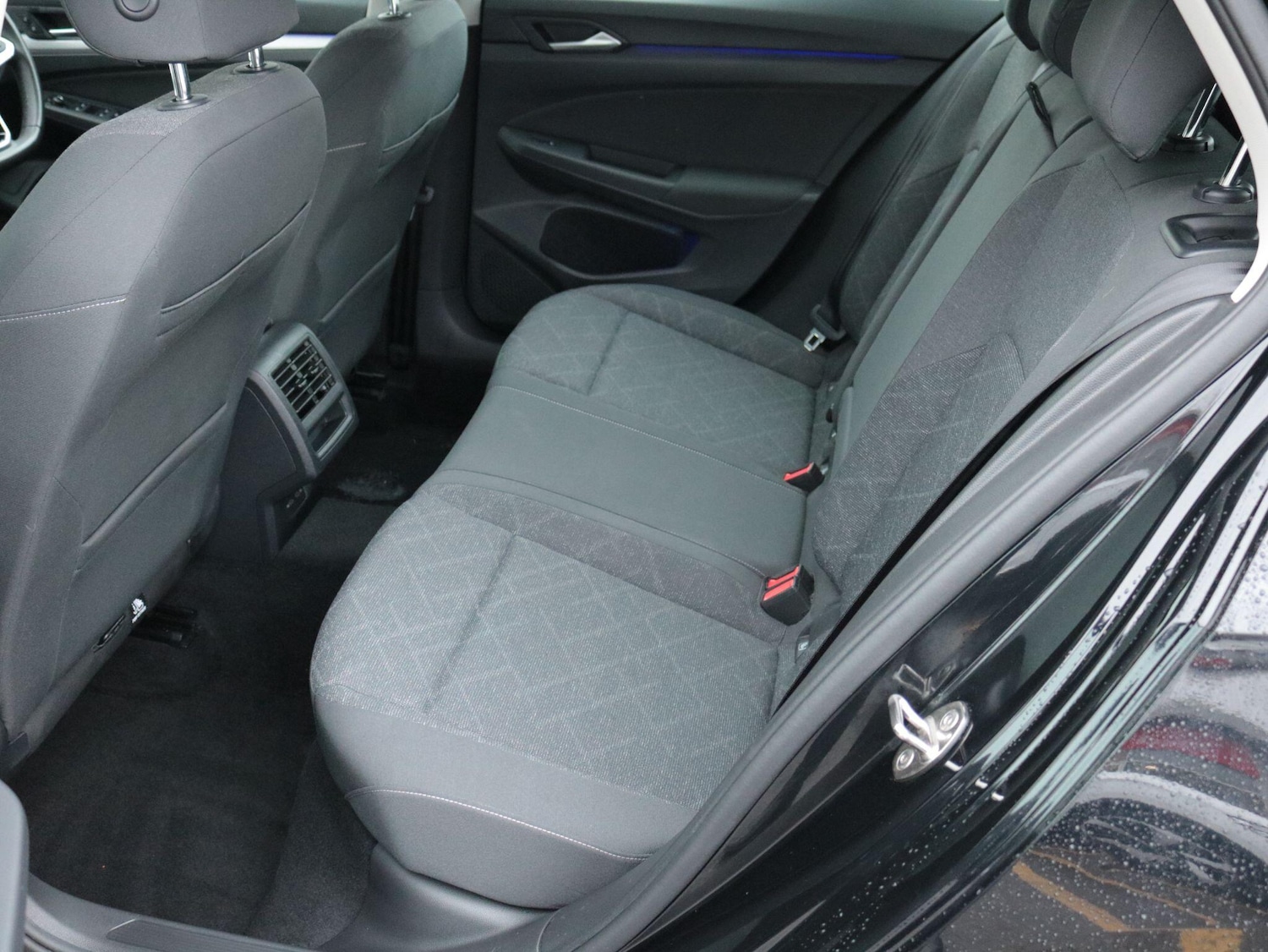 Used Volkswagen Golf 2021 for sale - 77549999: Photo 24