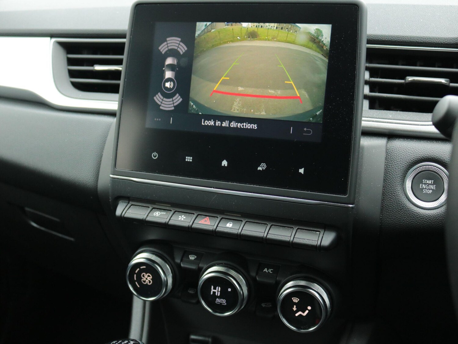 Used Renault Captur 2024 for sale - 78171538: Photo 19