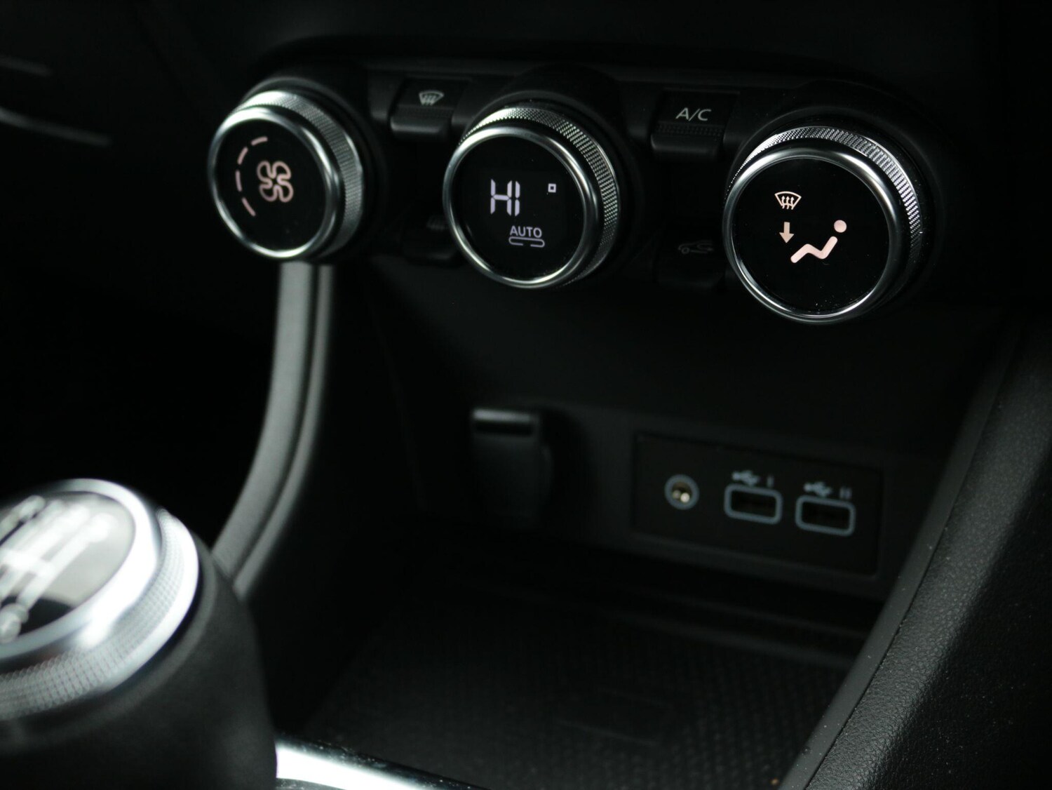 Used Renault Captur 2024 for sale - 78171538: Photo 20