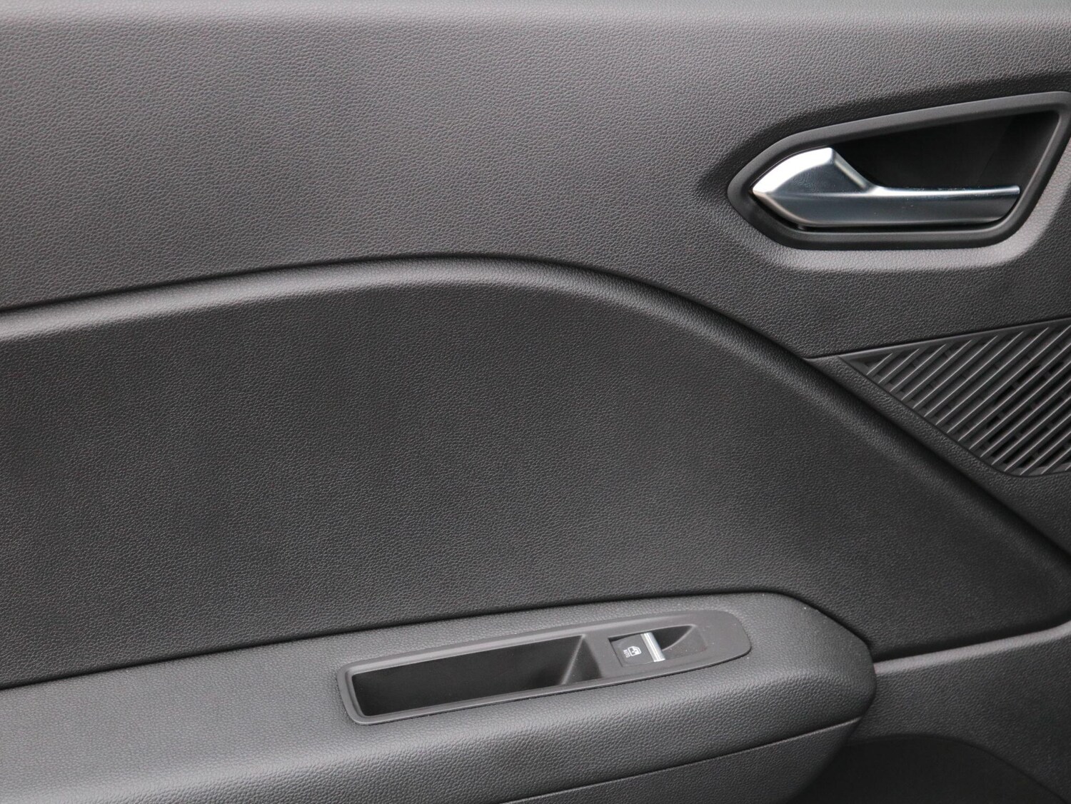 Used Renault Captur 2024 for sale - 78171538: Photo 24