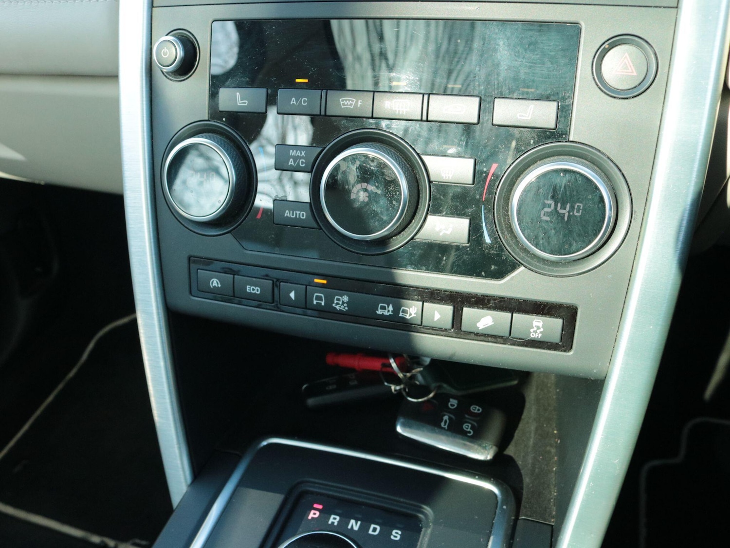 Used Land Rover Discovery Sport 2017 for sale - 77939550: Photo 25