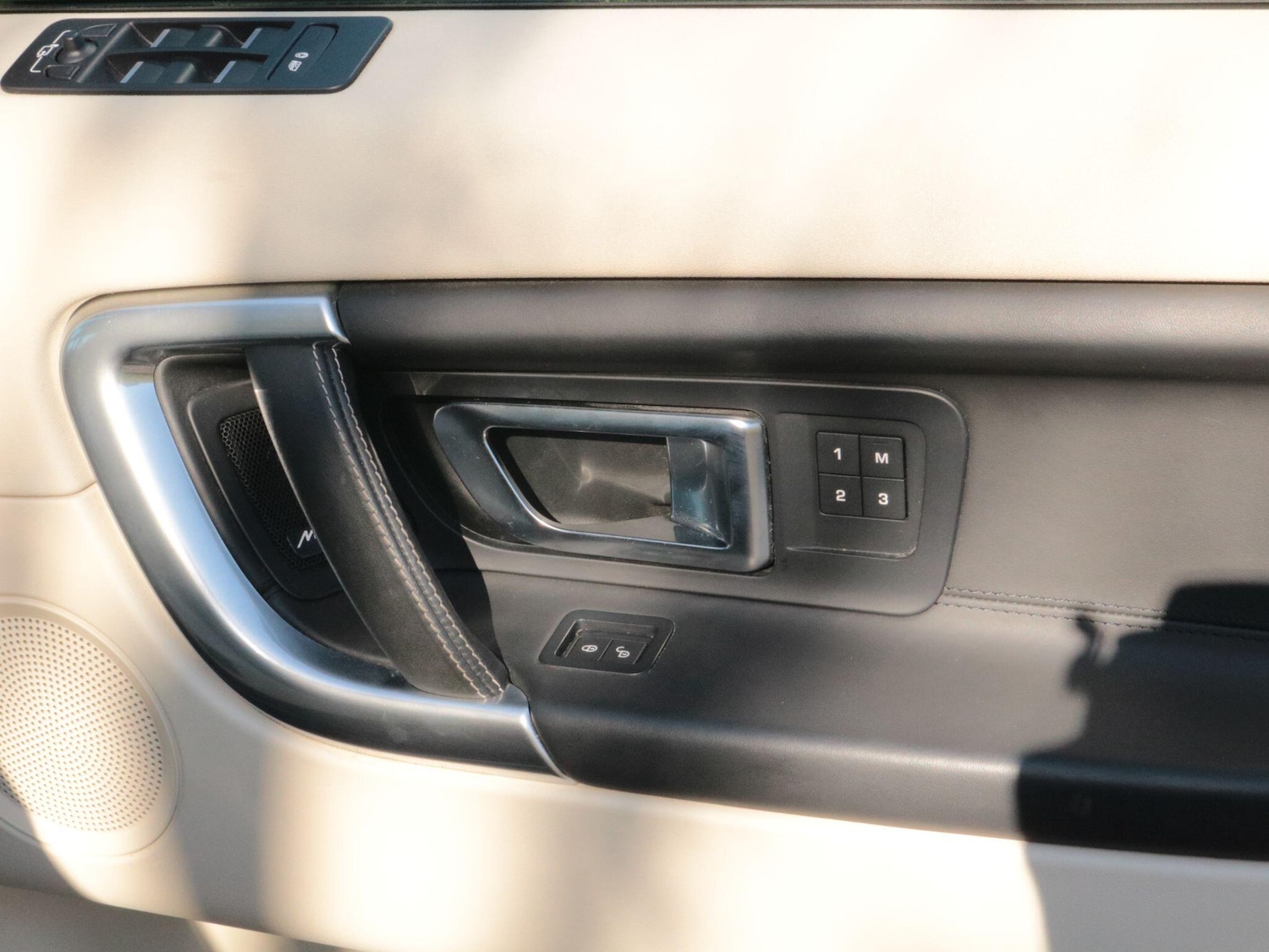 Used Land Rover Discovery Sport 2017 for sale - 77939550: Photo 31