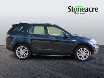 Used Land Rover Discovery Sport 2017 for sale - 77939550: Photo