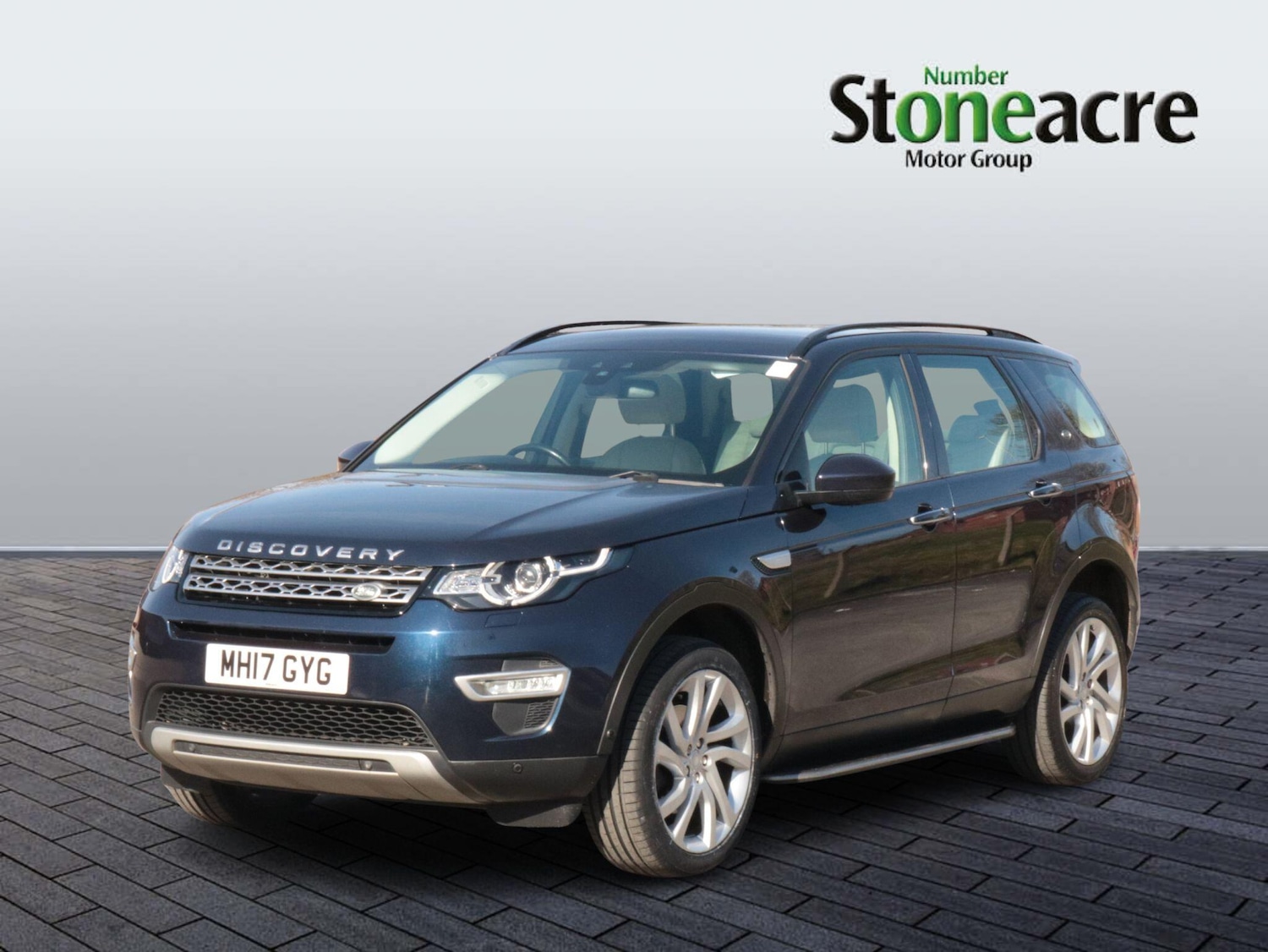 Used Land Rover Discovery Sport 2017 for sale - 77939550: Photo 7