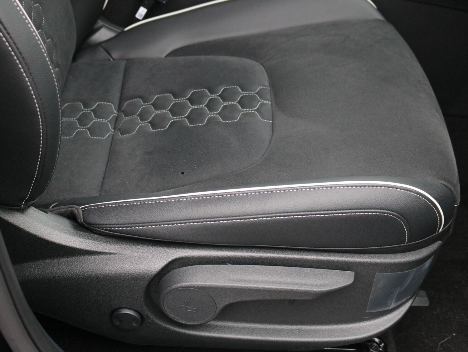 Used Kia Sportage 2025 for sale - 76689171: Photo 29