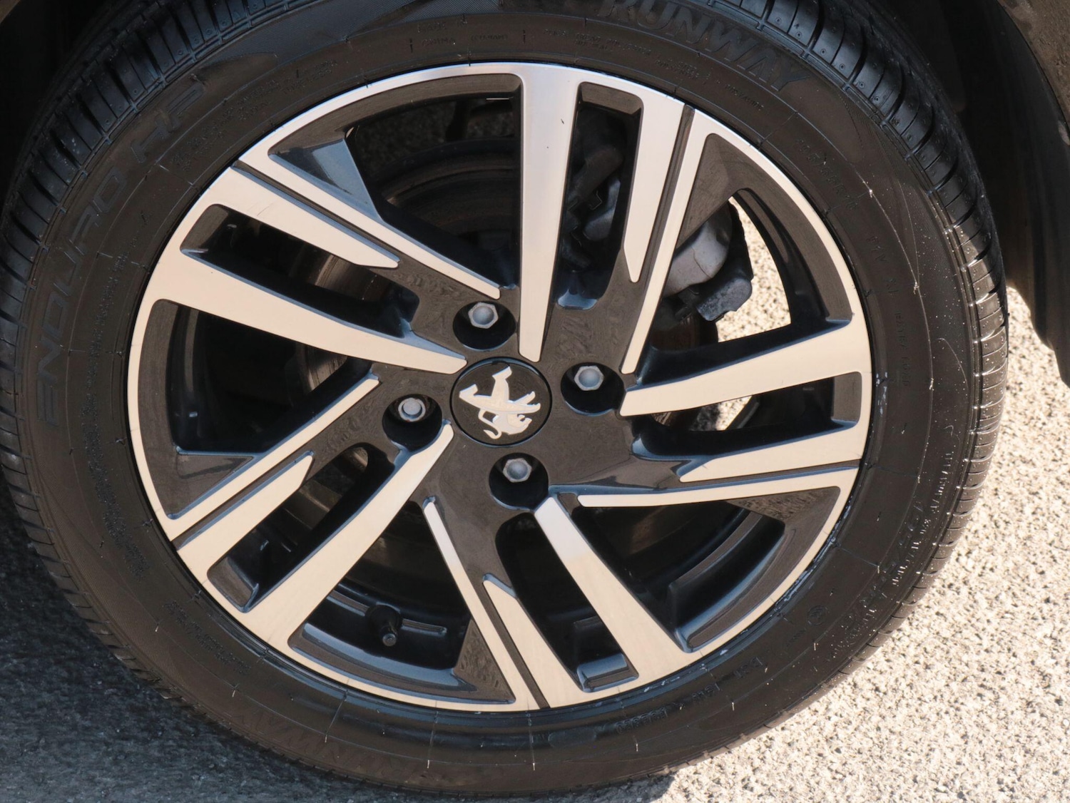 Used Peugeot 208 for sale - 78136078: Photo 11