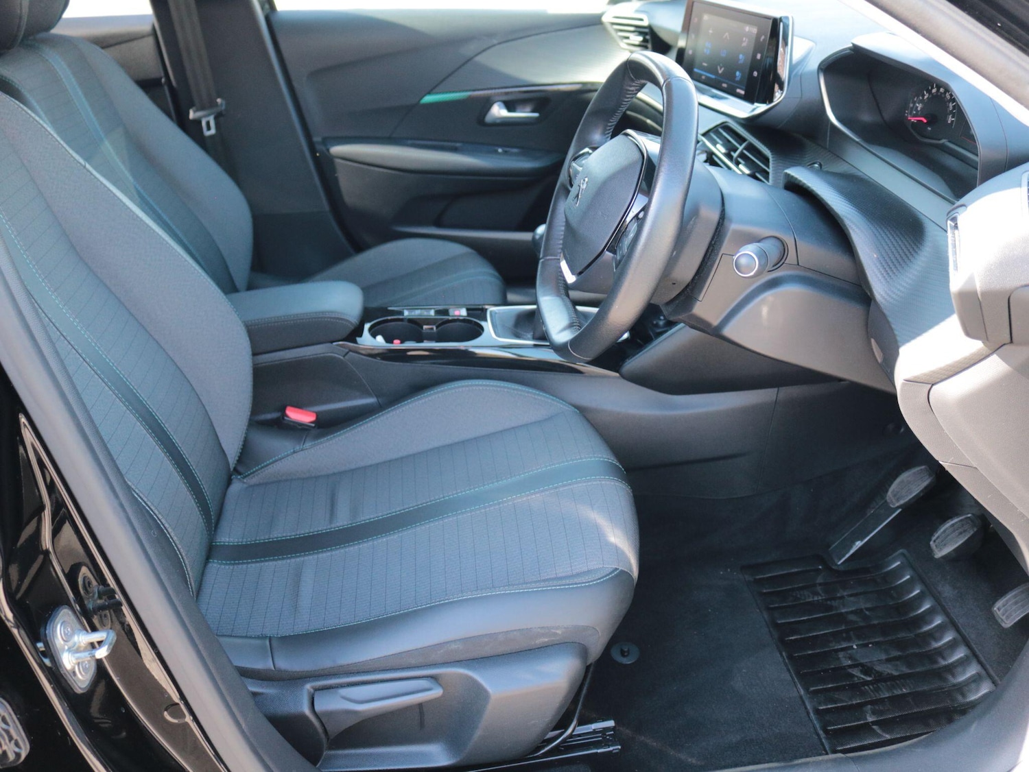 Used Peugeot 208 for sale - 78136078: Photo 13