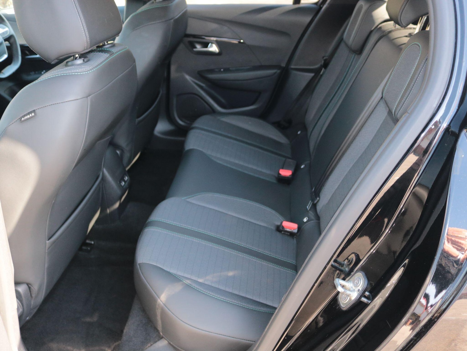 Used Peugeot 208 for sale - 78136078: Photo 26