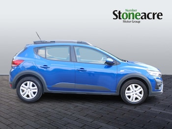 Used Dacia Sandero Stepway 2023 for sale - 79121679: Photo