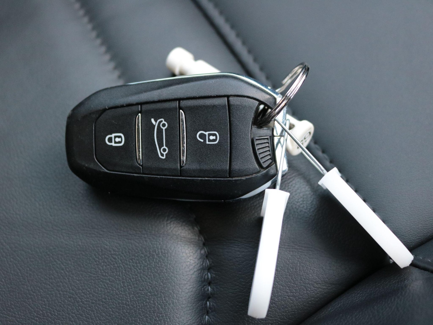 Used Citroen C5 X 2023 for sale - 77175325: Photo 30