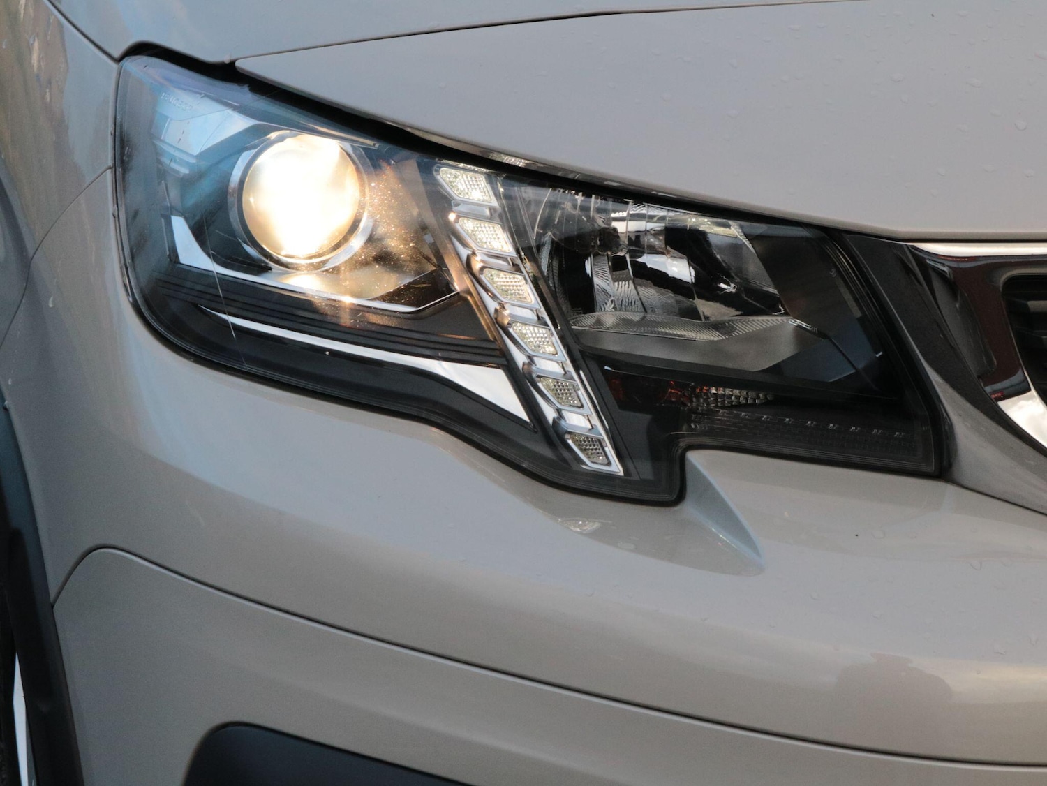 Used Peugeot Rifter 2021 for sale - 76965318: Photo 11