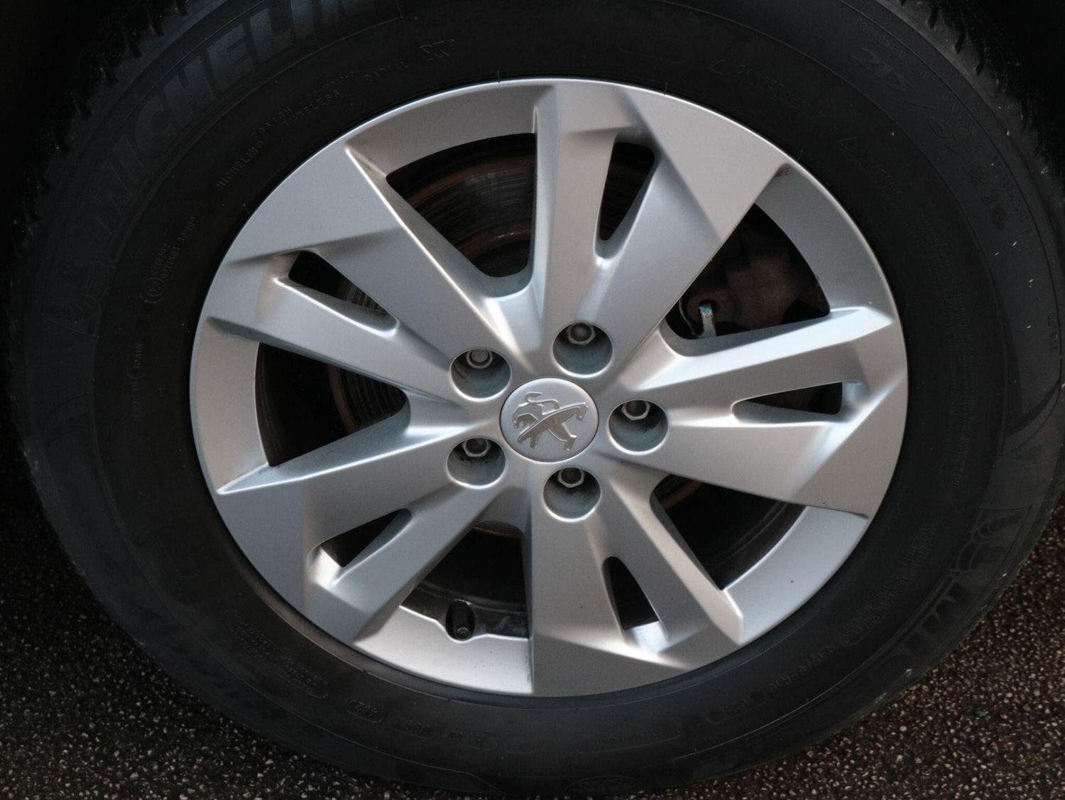 Used Peugeot Rifter 2021 for sale - 76965318: Photo 12