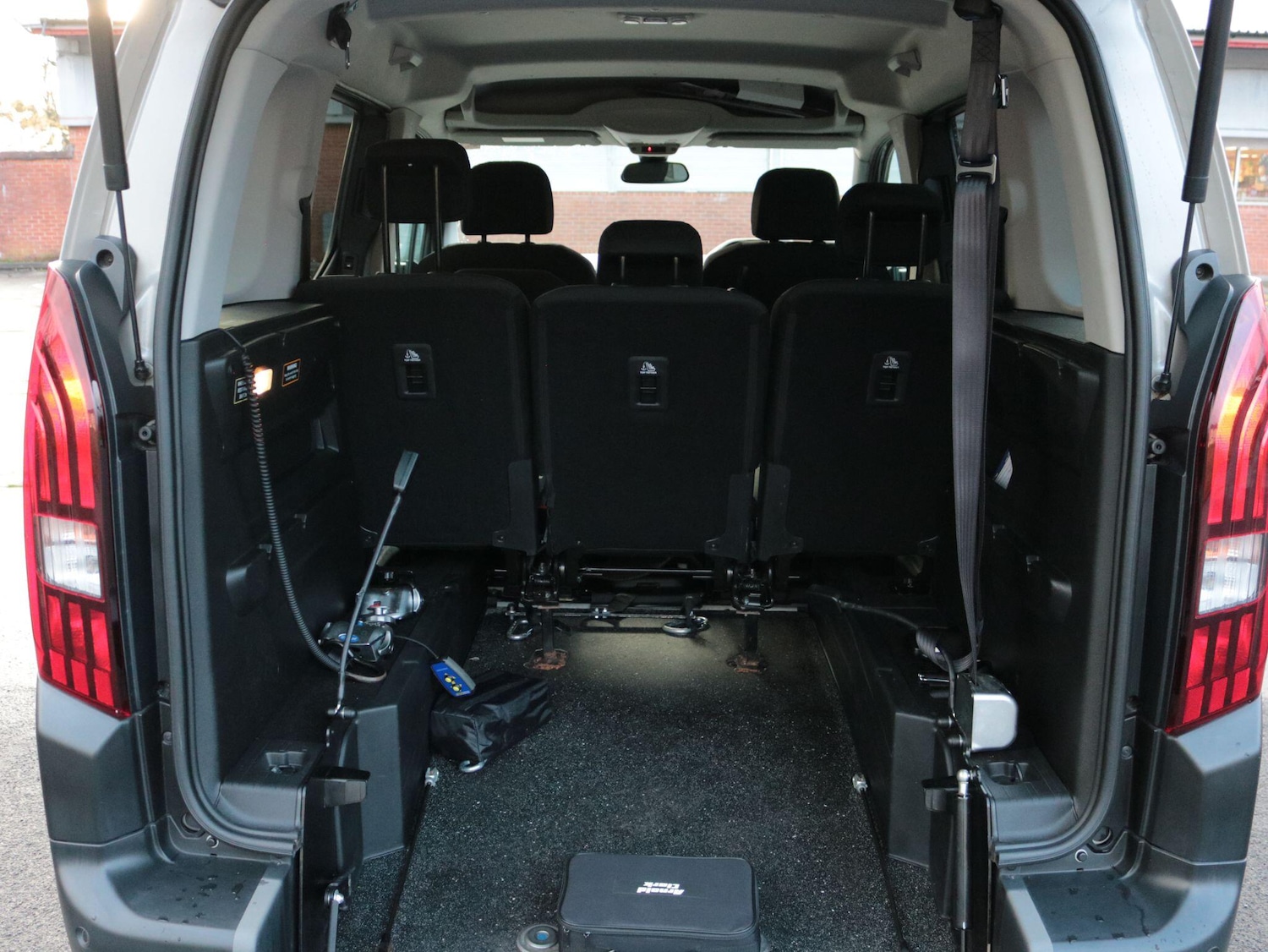 Used Peugeot Rifter 2021 for sale - 76965318: Photo 15