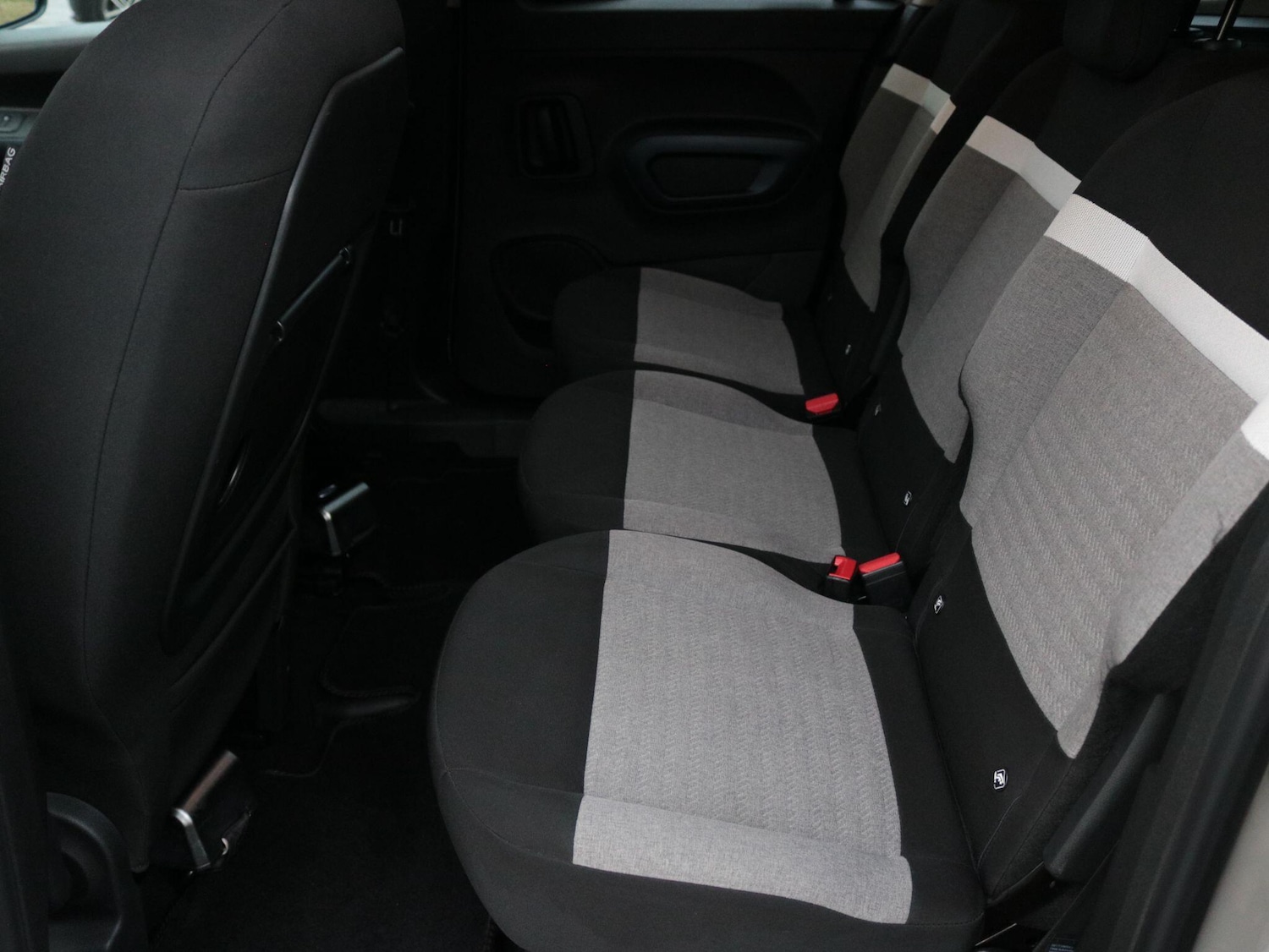 Used Peugeot Rifter 2021 for sale - 76965318: Photo 28